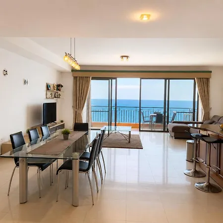 Sea View 5 - The Onyx Apartamento Sliema